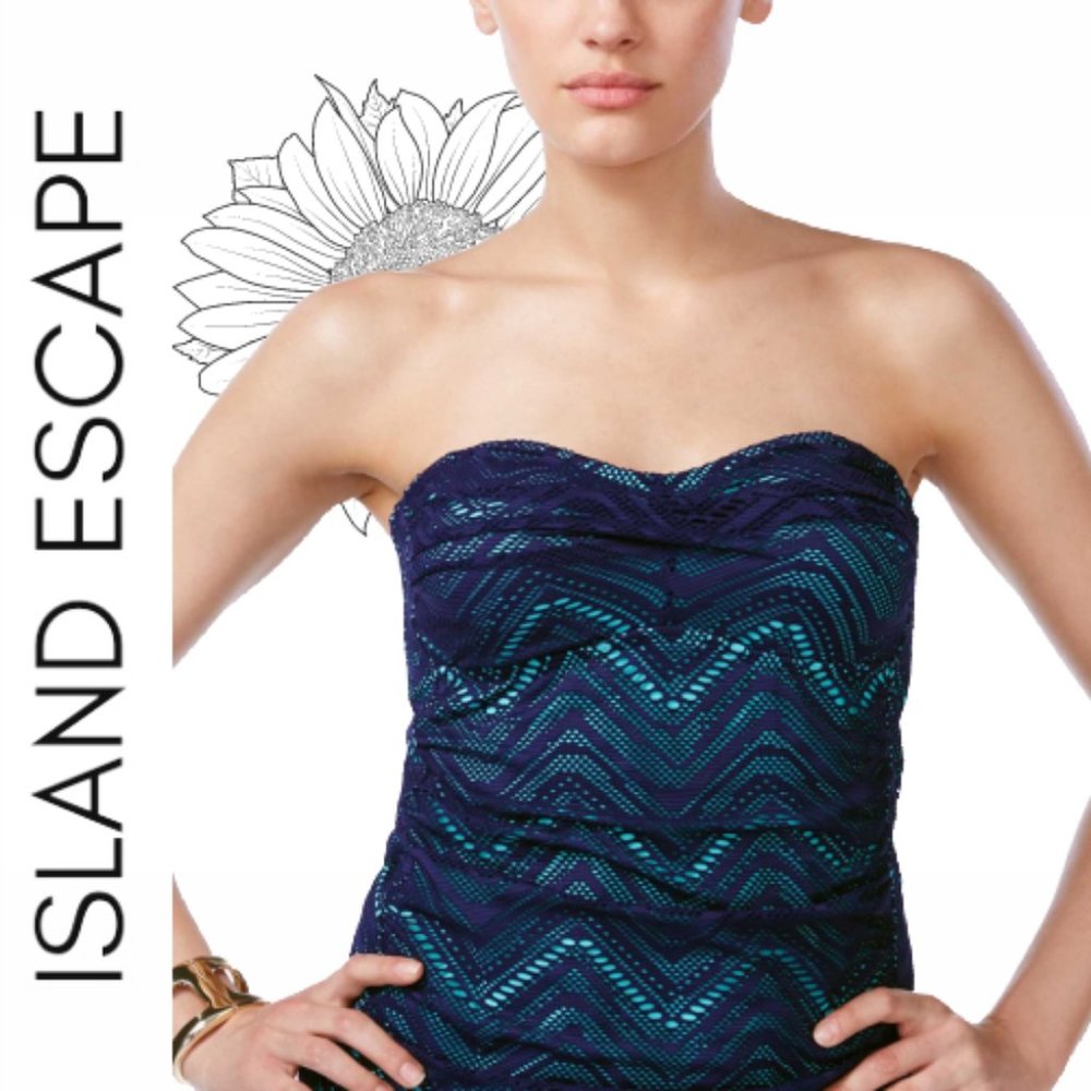 Island Escape Twist Front Crochet Tankini Top